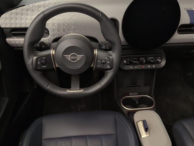 fotoG 10 del MINI MINI Cooper Cabrio S 150 kW (204 CV) 204cv Gasolina del 2025 en Málaga