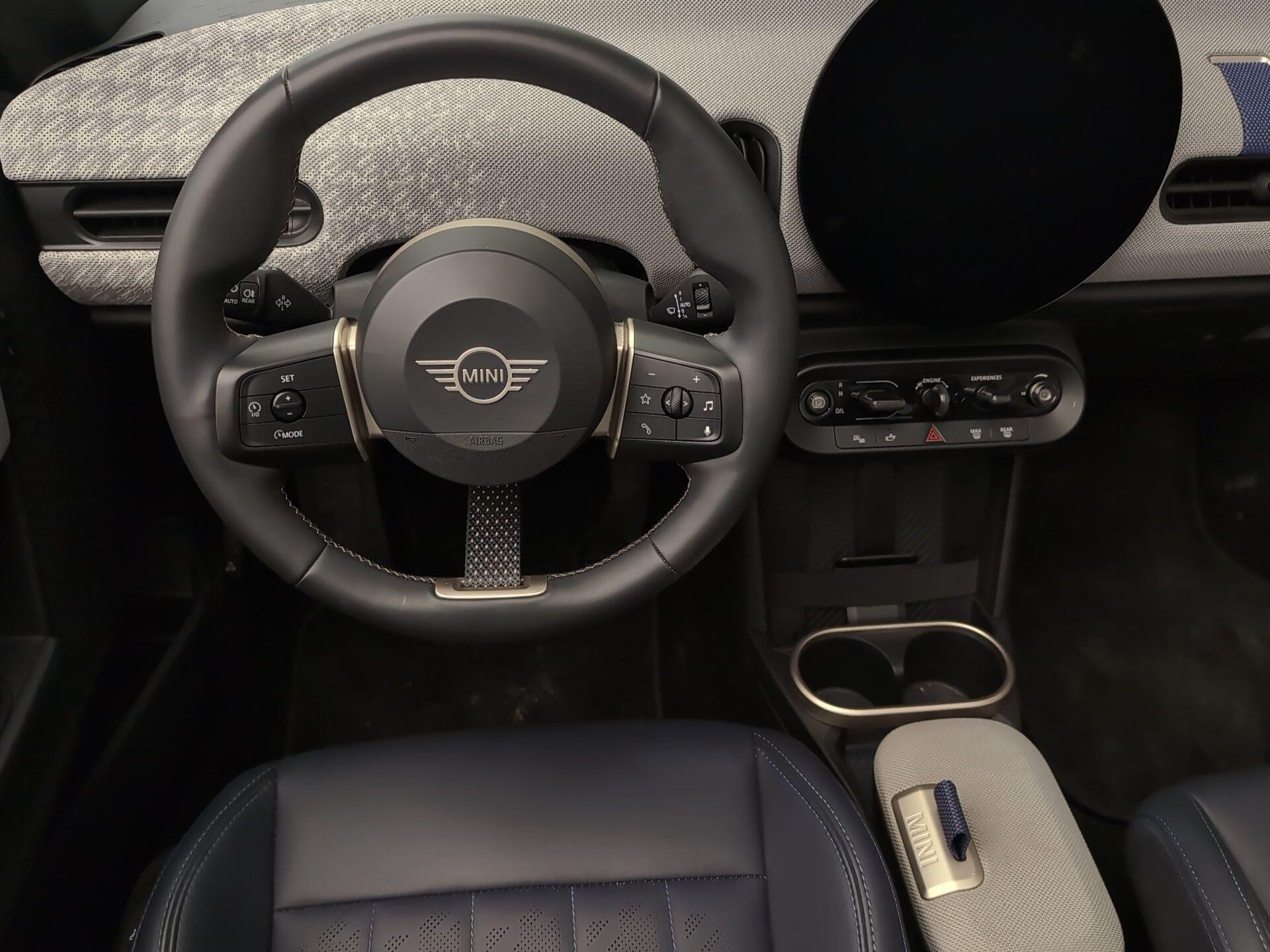 fotoG 10 del MINI MINI Cooper Cabrio S 150 kW (204 CV) 204cv Gasolina del 2025 en Málaga