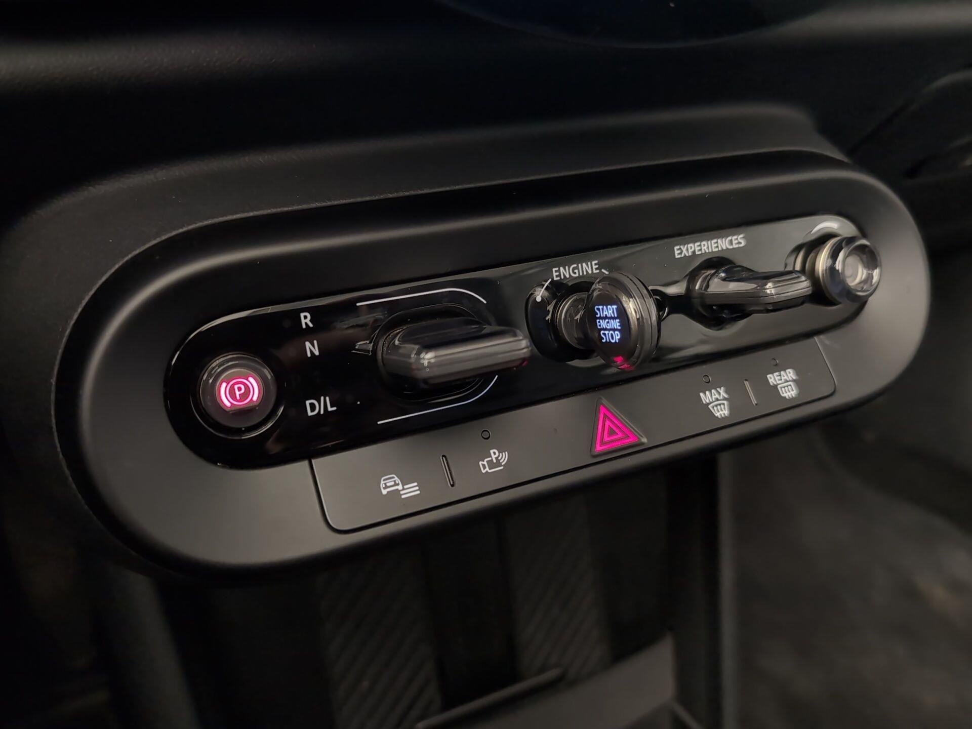 fotoG 12 del MINI MINI Cooper Cabrio S 150 kW (204 CV) 204cv Gasolina del 2025 en Málaga