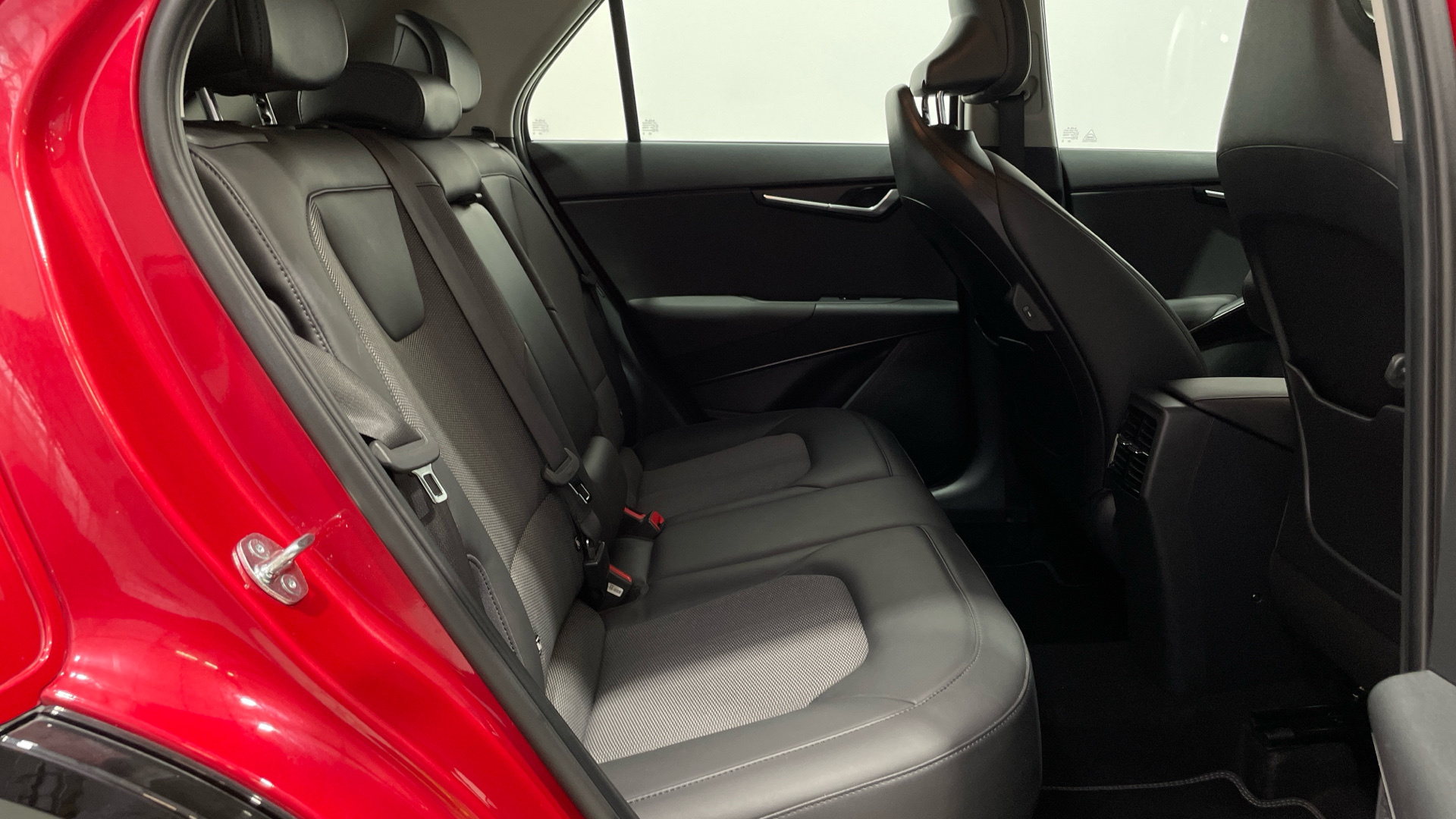 Kia Niro 1.6 GDi HEV en Barcelona