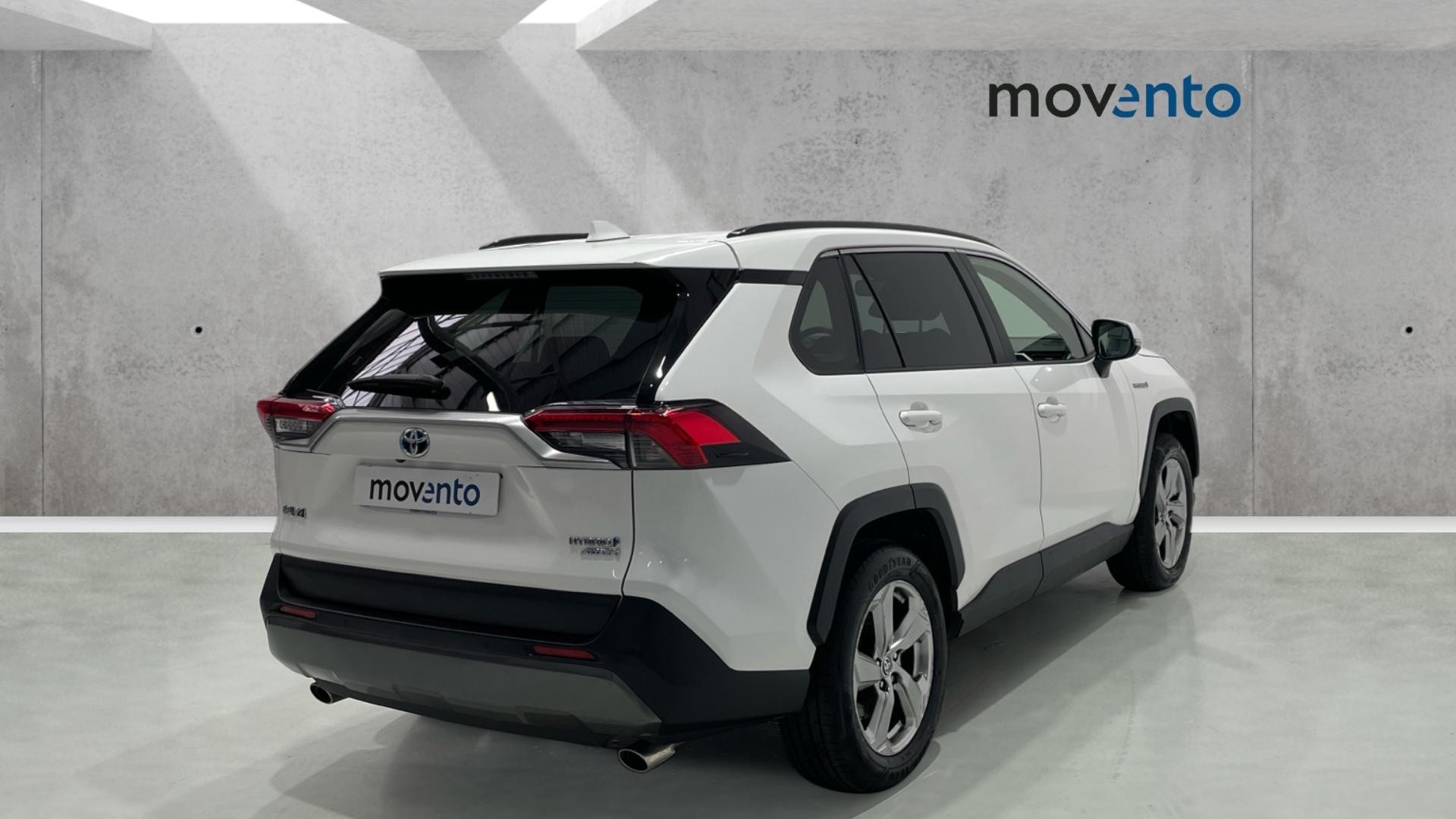 Toyota Rav4 2.5l hybrid en Barcelona