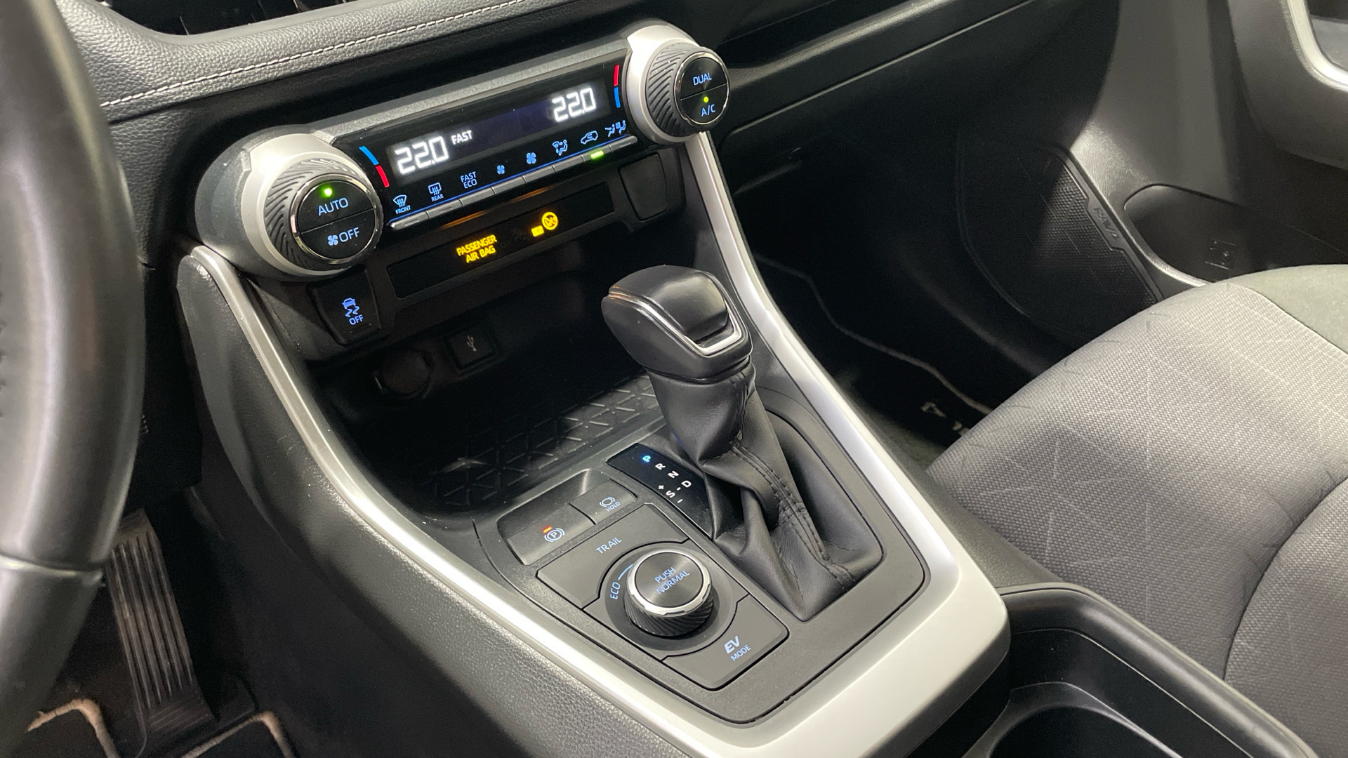 Toyota Rav4 2.5l hybrid en Barcelona