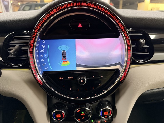 fotoG 18 del MINI MINI Cabrio Cooper 100 kW (136 CV) 136cv Gasolina del 2021 en Castellón