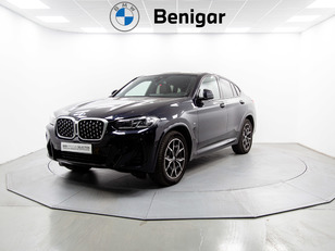 Fotos de BMW X4 xDrive30d color Negro. Año 2023. 210KW(286CV). Diésel. En concesionario Móvil Begar Alicante de Alicante
