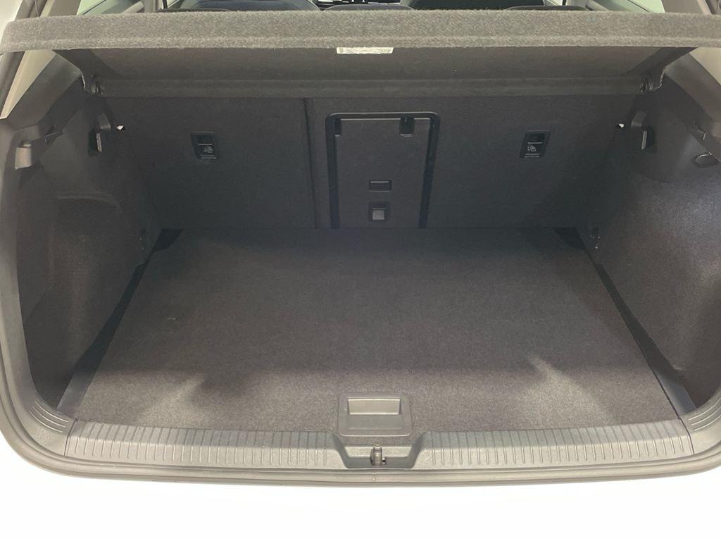 Volkswagen Golf 1.5 TSI en Barcelona