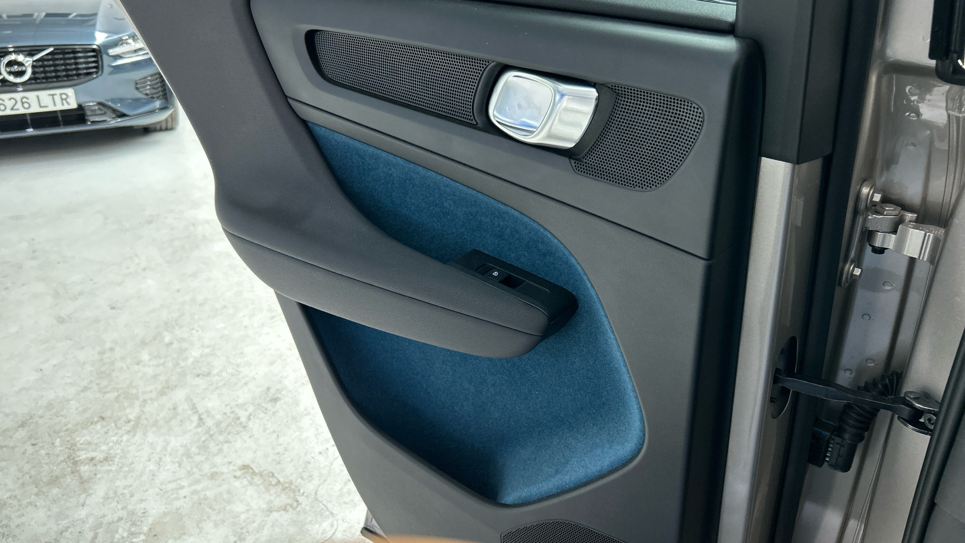 Volvo XC40 segunda mano 91618660 - 56