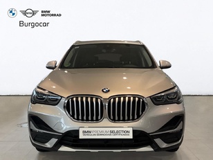 Fotos de BMW X1 sDrive18d color Gris Plata. Año 2020. 110KW(150CV). Diésel. En concesionario Motor Gorbea de Álava