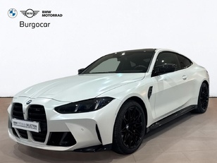 Fotos de BMW M M4 Coupe Competition color Blanco. Año 2025. 390KW(530CV). Gasolina. En concesionario Motor Gorbea de Álava
