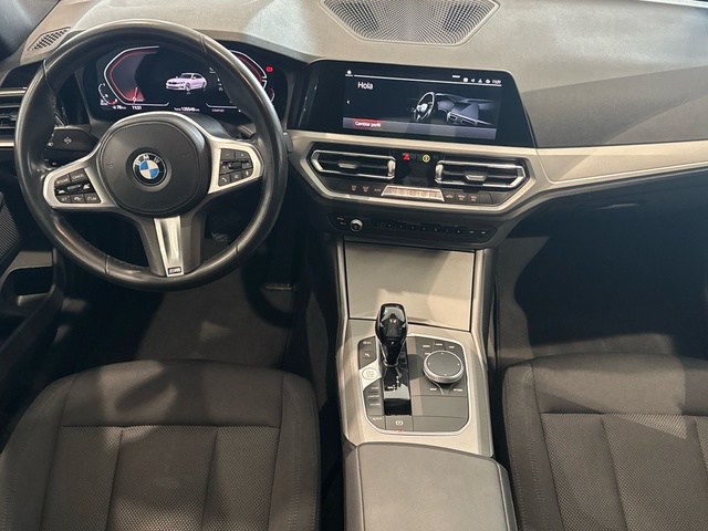 BMW Serie 3 318d color Blanco. Año 2020. 110KW(150CV). Diésel. En concesionario Motor Gorbea de Álava