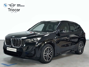 Fotos de BMW X1 sDrive18d color Negro. Año 2025. 110KW(150CV). Diésel. En concesionario Triocar Gijón (Bmw y Mini) de Asturias