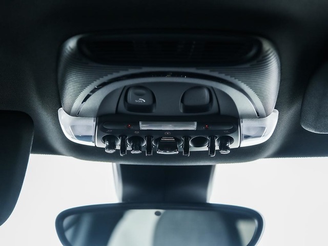 fotoG 30 del MINI MINI Countryman Cooper S E ALL4 162 kW (220 CV) 220cv Híbrido Electro/Gasolina del 2021 en Tarragona