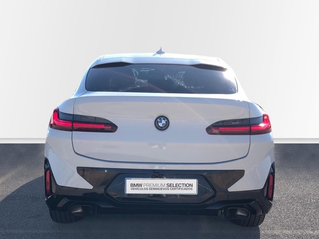 BMW X4 xDrive20d color Blanco. Año 2023. 140KW(190CV). Diésel. En concesionario Proa Premium Palma de Illes Balears