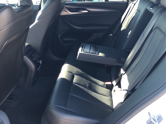 BMW X4 xDrive20d color Blanco. Año 2023. 140KW(190CV). Diésel. En concesionario Proa Premium Palma de Illes Balears