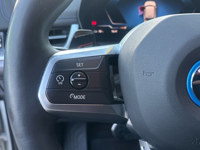 BMW iX1 eDrive20 color Blanco. Año 2025. 150KW(204CV). Eléctrico. En concesionario Pruna Motor, S.L de Barcelona