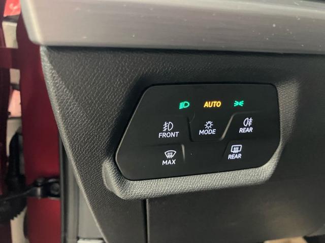 SEAT León 1.5 eTSI S&S FR Go L DSG 110 kW (150 CV)