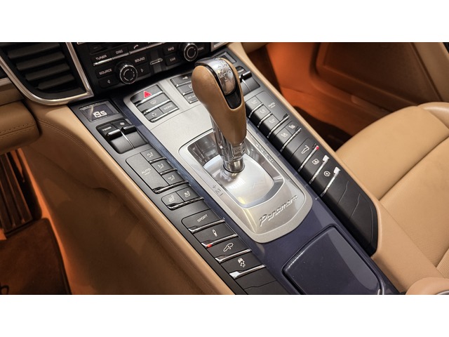 Porsche Panamera 4.8 S 294 kW (400 CV)