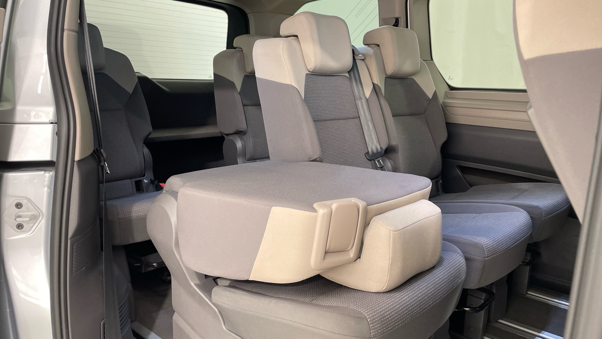 Volkswagen Multivan 2.0 TDI en Barcelona