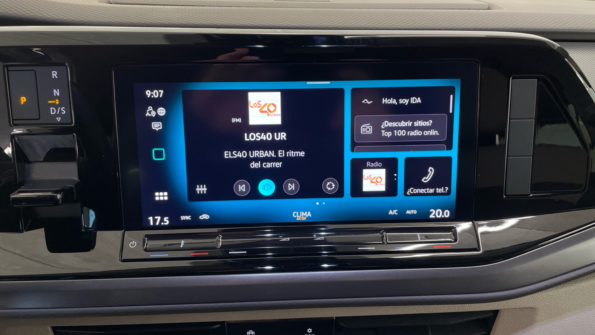 Volkswagen Multivan 2.0 TDI en Barcelona