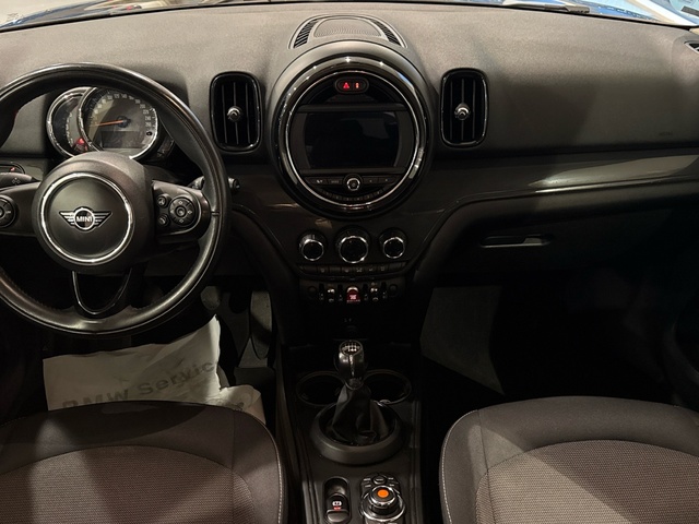 fotoG 6 del MINI MINI Countryman Cooper D 110 kW (150 CV) 150cv Diésel del 2019 en Burgos