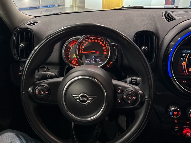 fotoG 18 del MINI MINI Countryman Cooper D 110 kW (150 CV) 150cv Diésel del 2019 en Burgos
