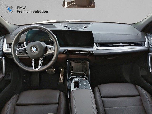 BMW X2 sDrive18d color Blanco. Año 2024. 110KW(150CV). Diésel. En concesionario Adler Motor S.L. TOLEDO de Toledo