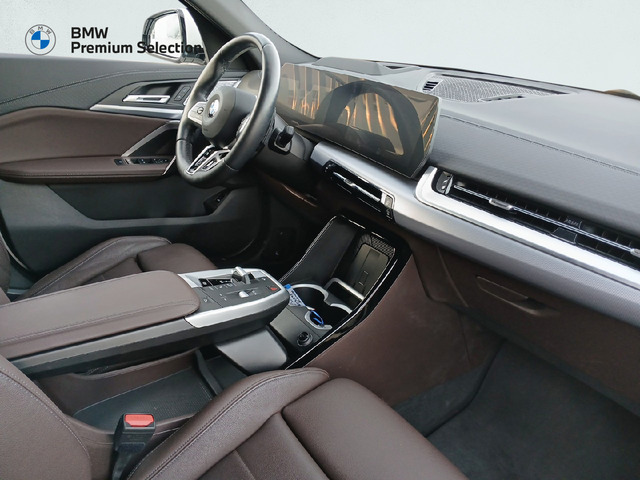 BMW X2 sDrive18d color Blanco. Año 2024. 110KW(150CV). Diésel. En concesionario Adler Motor S.L. TOLEDO de Toledo