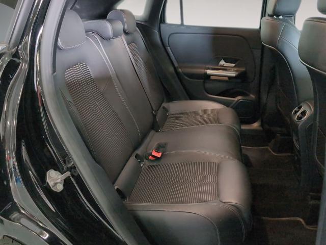 Mercedes-Benz GLA 180 100 kW (136 CV)