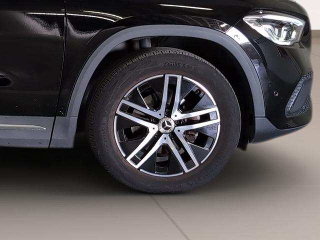 Mercedes-Benz GLA 180 100 kW (136 CV)