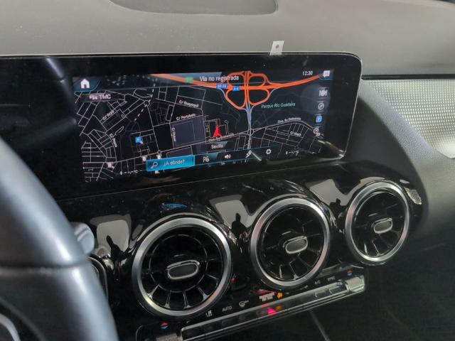 Mercedes-Benz GLA 180 100 kW (136 CV)