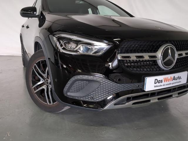 Mercedes-Benz GLA 180 100 kW (136 CV)