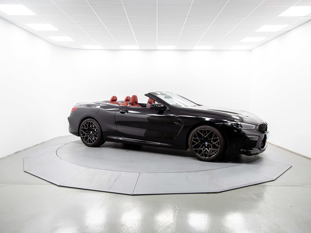 BMW M M8 Cabrio Competition color Negro. Año 2025. 460KW(625CV). Gasolina. En concesionario Móvil Begar Alicante de Alicante