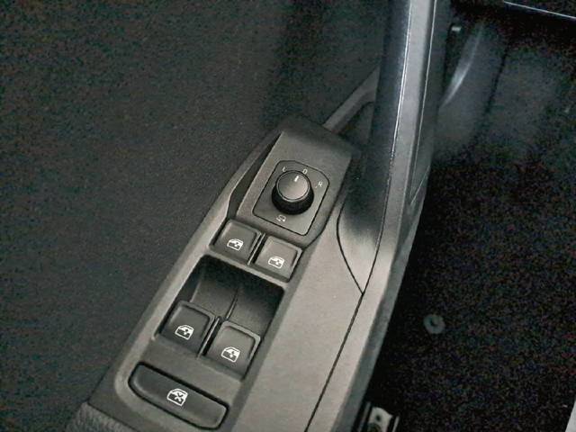 SEAT Ibiza 1.0 MPI Reference Business 59 kW (80 CV)