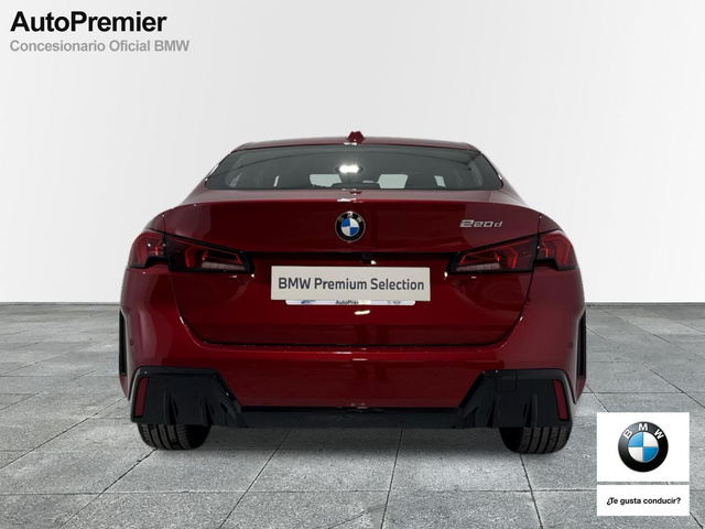 BMW Serie 2 220d Gran Coupe color Rojo. Año 2025. 120KW(163CV). Diésel. En concesionario Auto Premier, S.A. - MADRID de Madrid