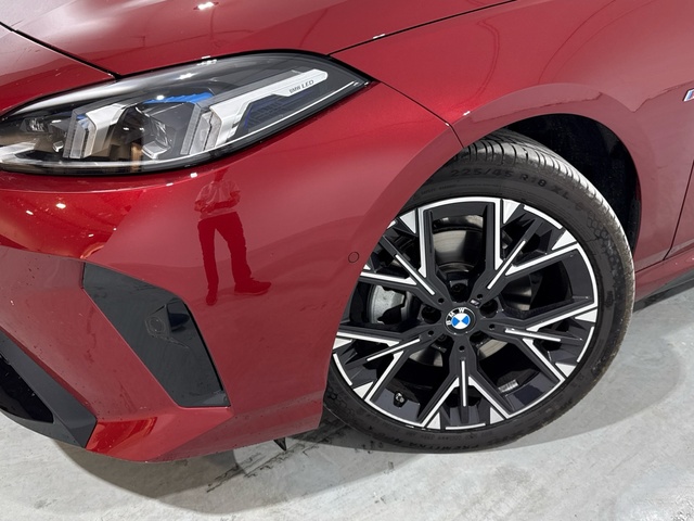 BMW Serie 2 220d Gran Coupe color Rojo. Año 2025. 120KW(163CV). Diésel. En concesionario Auto Premier, S.A. - MADRID de Madrid