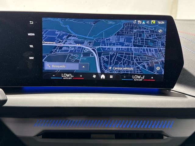 BMW Serie 2 220d Gran Coupe color Rojo. Año 2025. 120KW(163CV). Diésel. En concesionario Auto Premier, S.A. - MADRID de Madrid