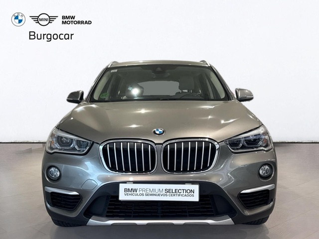 BMW X1 xDrive18d color Gris Plata. Año 2018. 110KW(150CV). Diésel. En concesionario Motor Gorbea de Álava