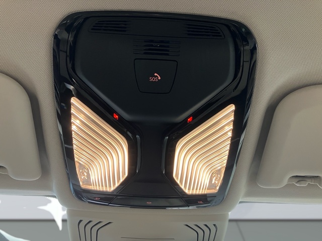 BMW X3 xDrive20d color Gris. Año 2019. 140KW(190CV). Diésel. En concesionario Oliva Motor Tarragona de Tarragona