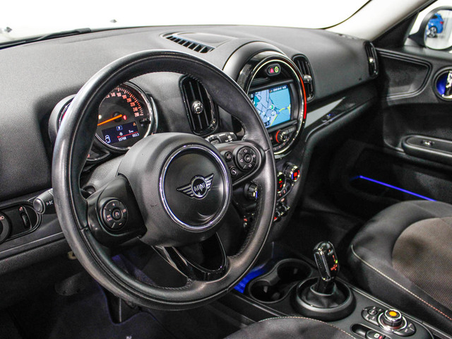 fotoG 10 del MINI MINI Countryman Cooper D 110 kW (150 CV) 150cv Diésel del 2020 en Barcelona