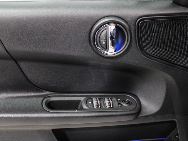 fotoG 14 del MINI MINI Countryman Cooper D 110 kW (150 CV) 150cv Diésel del 2020 en Barcelona