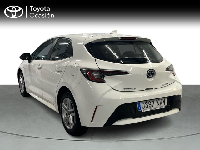 Toyota Corolla 1.8 125 Híbrido Active Tech E-CVT 90 kW (122 CV)