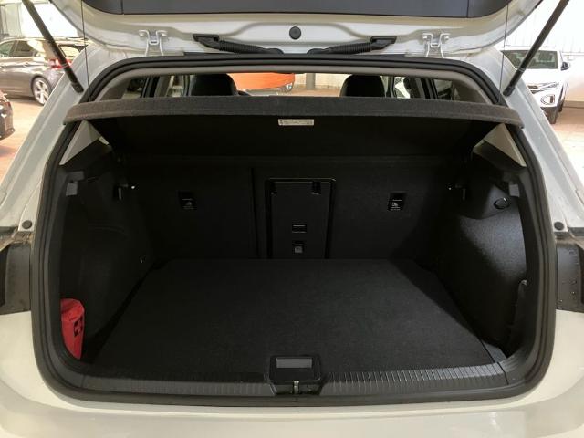 Volkswagen Golf Life 1.5 eTSI 85 kW (116 CV) DSG