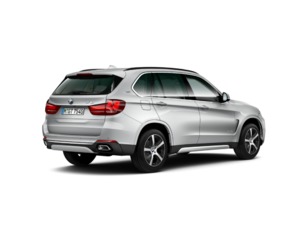 Fotos de BMW X5 xDrive40e iPerformance color Gris Plata. Año 2017. 230KW(313CV). Híbrido Electro/Gasolina. En concesionario Proa Premium Palma de Illes Balears