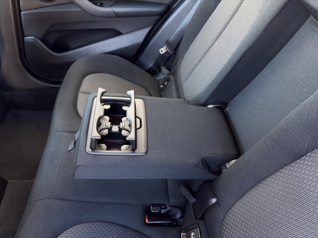 BMW X1 sDrive18i color Gris. Año 2021. 103KW(140CV). Gasolina. En concesionario Benigar Finestrat de Alicante