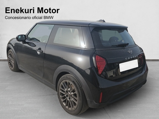 fotoG 3 del MINI MINI Cooper C 115 kW (156 CV) 156cv Gasolina del 2024 en Vizcaya