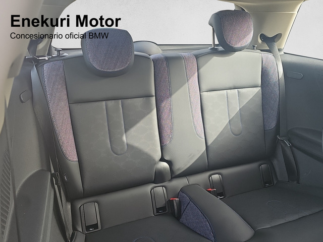 fotoG 8 del MINI MINI Cooper C 115 kW (156 CV) 156cv Gasolina del 2024 en Vizcaya