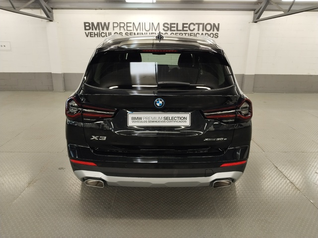 BMW X3 xDrive30e color Negro. Año 2024. 215KW(292CV). Híbrido Electro/Gasolina. En concesionario Autoberón de La Rioja