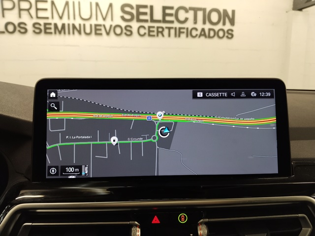 BMW X3 xDrive30e color Negro. Año 2024. 215KW(292CV). Híbrido Electro/Gasolina. En concesionario Autoberón de La Rioja