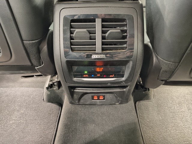 BMW X3 xDrive30e color Negro. Año 2024. 215KW(292CV). Híbrido Electro/Gasolina. En concesionario Autoberón de La Rioja