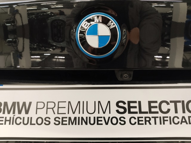 BMW X3 xDrive30e color Negro. Año 2024. 215KW(292CV). Híbrido Electro/Gasolina. En concesionario Autoberón de La Rioja