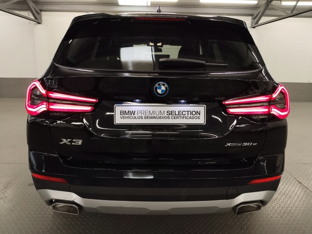 BMW X3 xDrive30e color Negro. Año 2024. 215KW(292CV). Híbrido Electro/Gasolina. En concesionario Autoberón de La Rioja